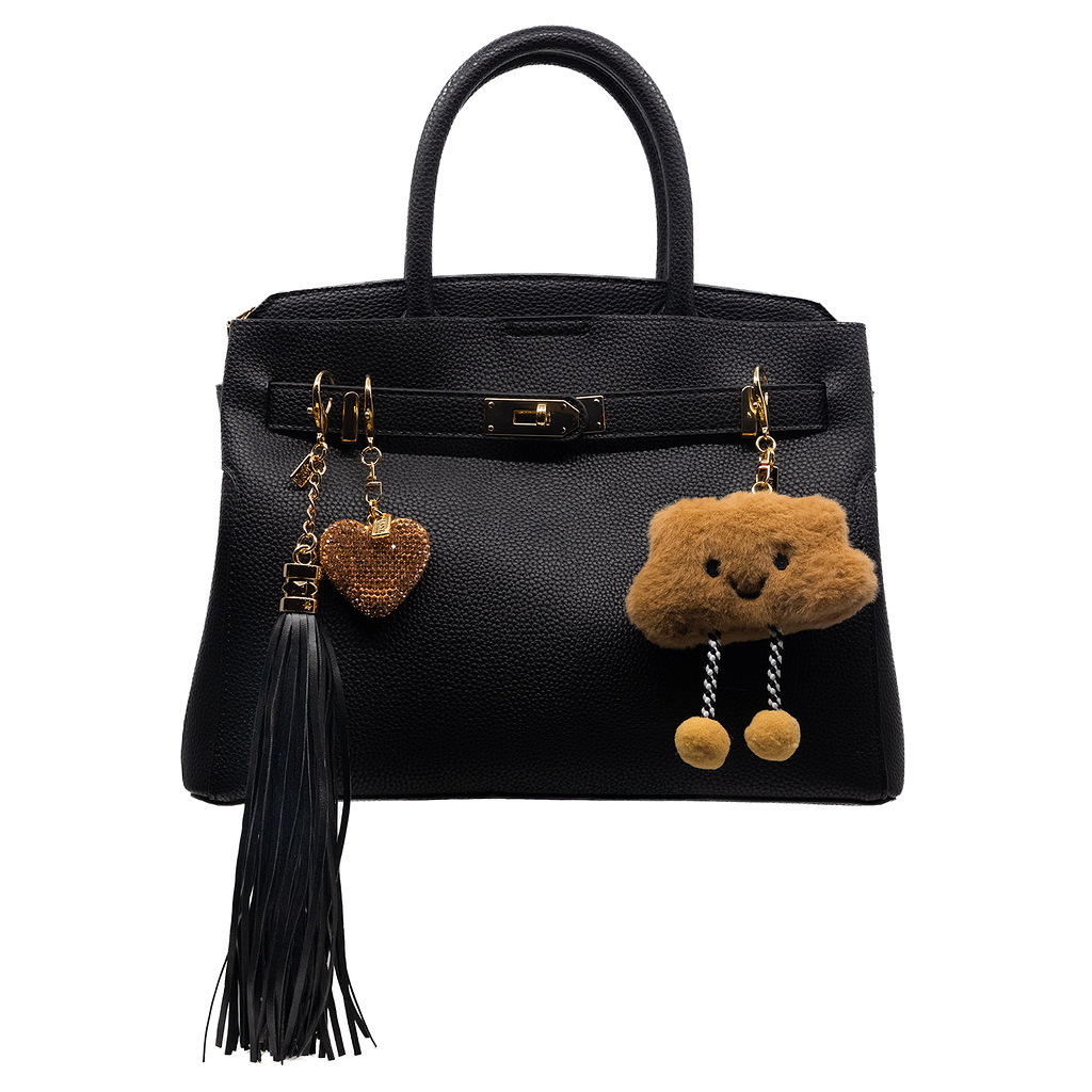 Wrap yourself in comfort with this soft and cuddly plush cloud charm. Its fluffy texture and sweet face make it the ideal companion for your bag, creating a cozy and comforting touch wherever you go. A little piece of warmth and softness, right on your accessories!