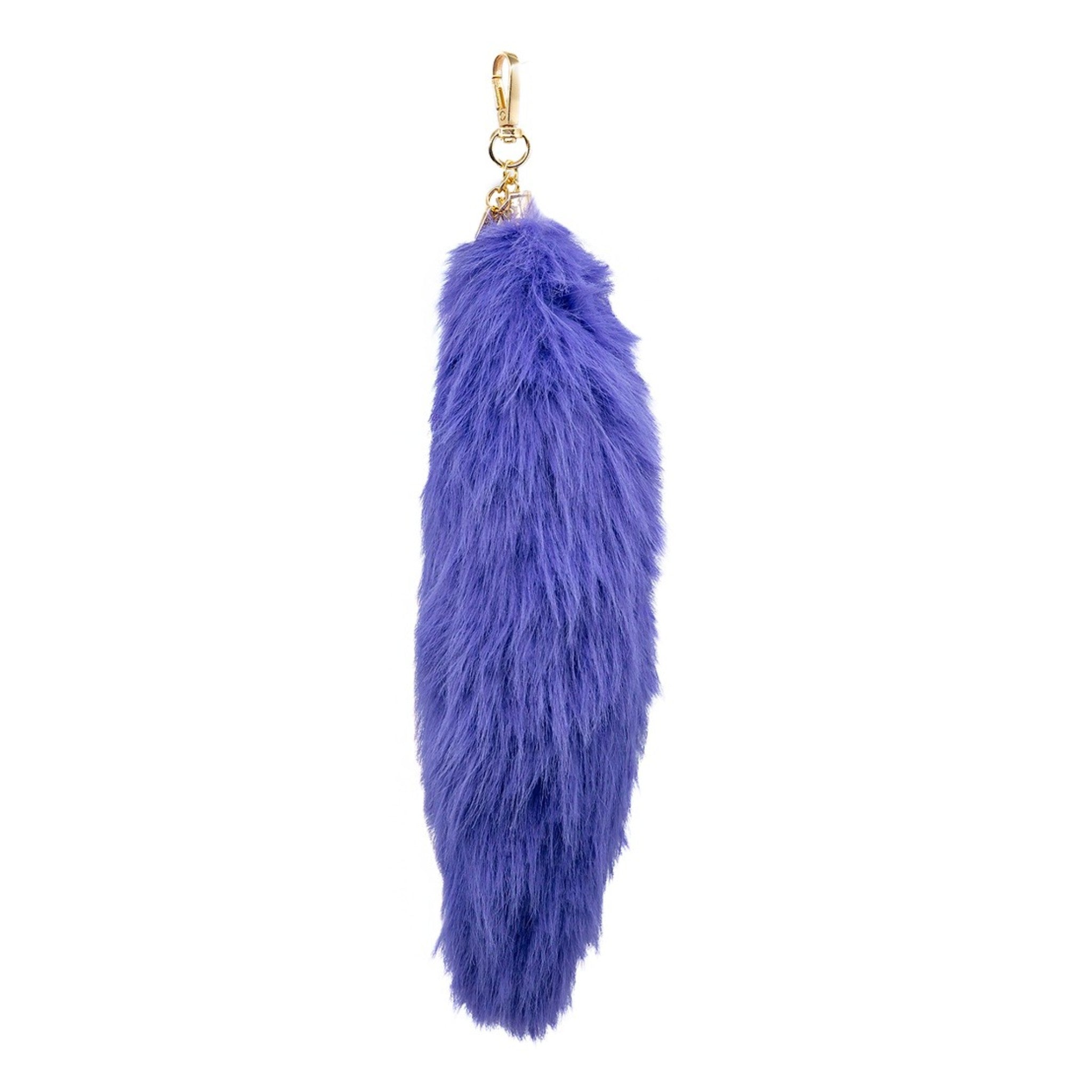 Introduce a touch of luxury with this dark lavender faux-fur pendant. Its soft texture and rich colour bring a sophisticated yet playful element to your bag, perfect for adding a cozy and chic vibe to your ensemble.